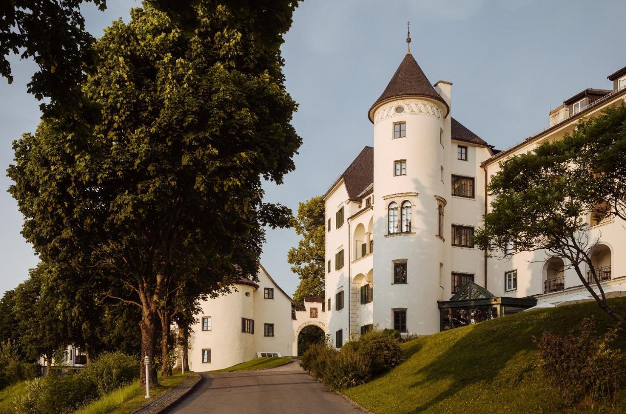 Imlauer Hotel Schloss Pichlarn Айген  Экстерьер фото